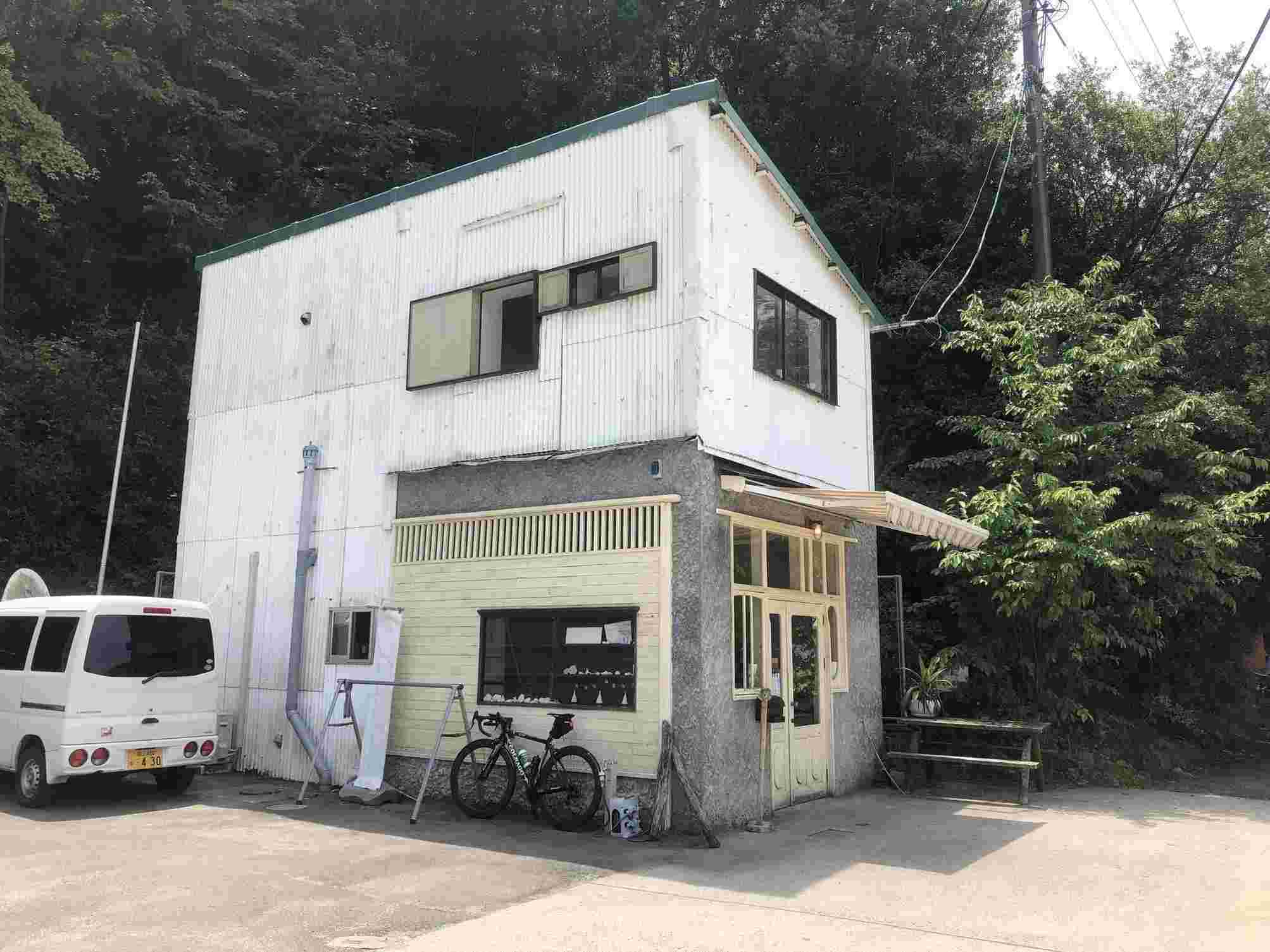 「スリール」外観
