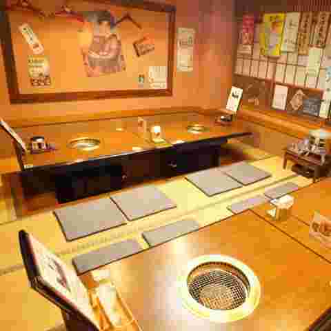 和牛ホルモン文吾商店店内