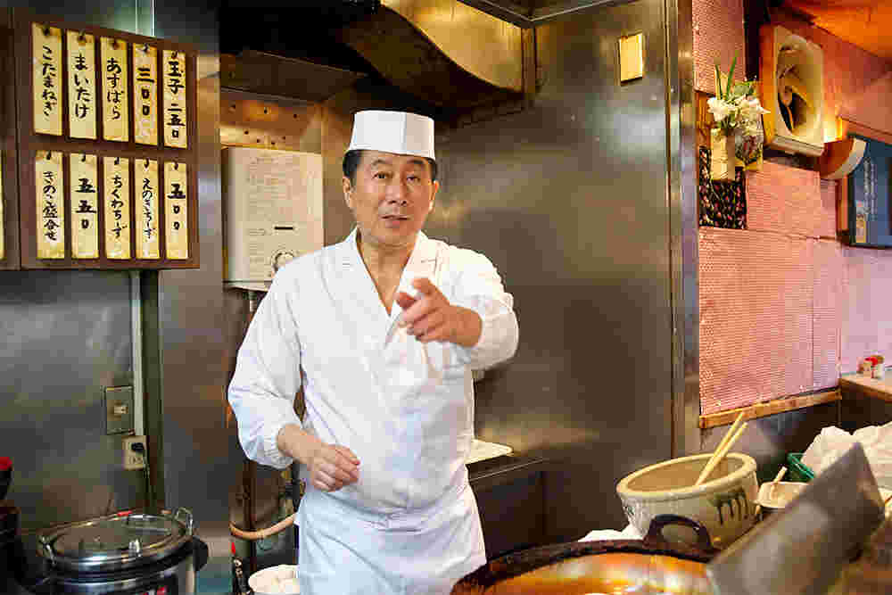 高円寺の人気天ぷら屋「天すけ」の店主