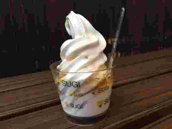 杉養蜂園のソフトクリーム