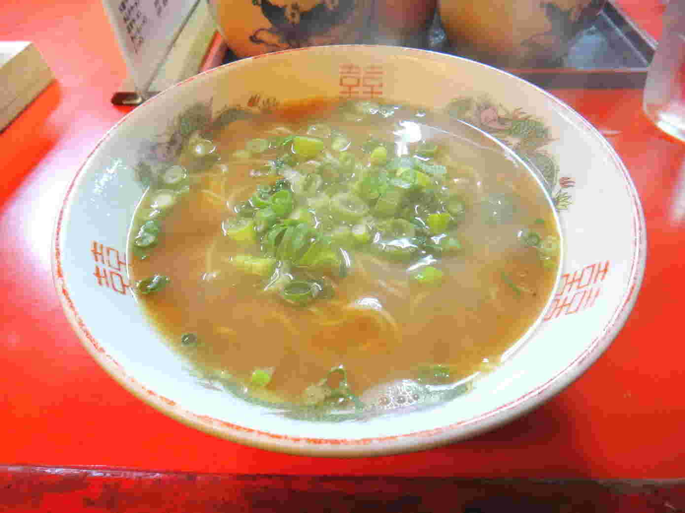 「天山」のネギラーメン