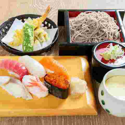 山の猿 苫小牧店のランチ