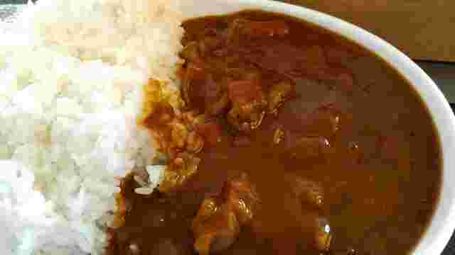 はせ牛ホルモンカレー