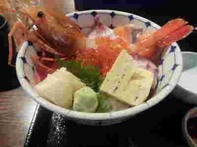 「築地魚河岸・海鮮」の海鮮丼
