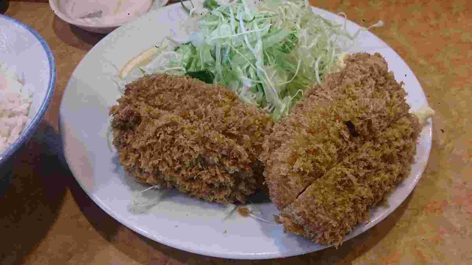 「とん金」ヒレカツ定食