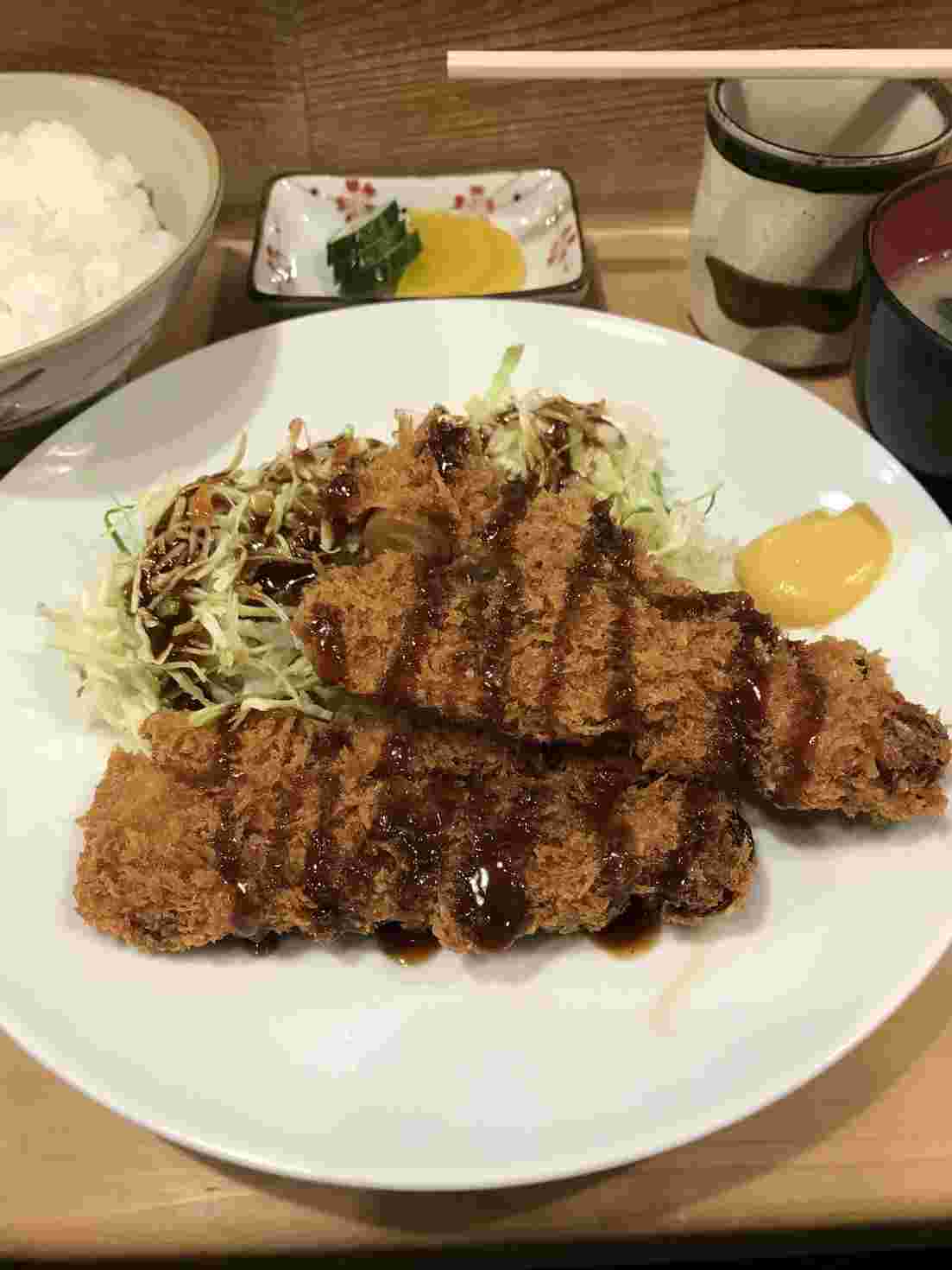 「とんかつ仙成屋」定食