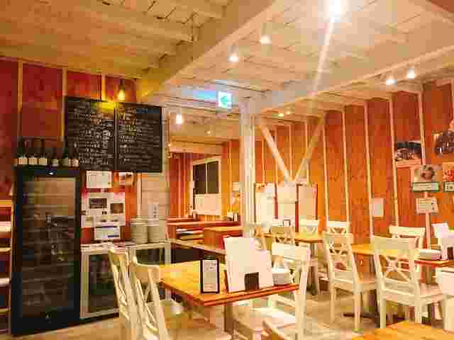ヨイッチーニ店内