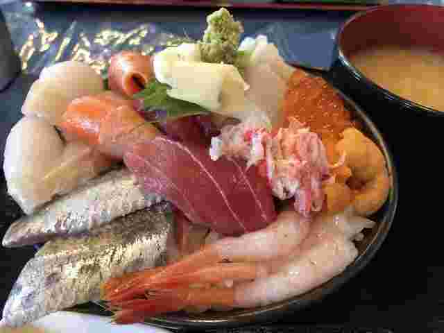 くしろ港町釧ちゃん食堂の特上海鮮丼