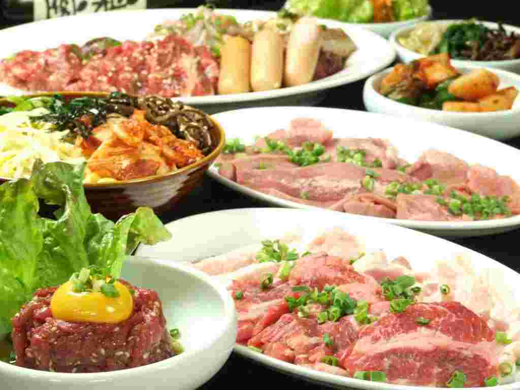 炭火家 神楽 難波店・2時間焼肉食べ放題