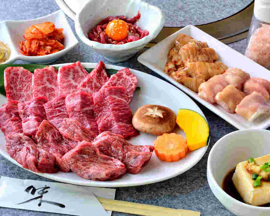 炭火焼肉 萬牛 難波店・豪快コース