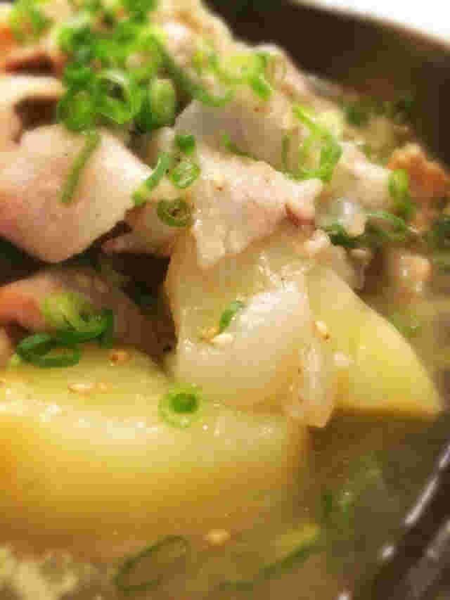 豚バラ肉じゃが