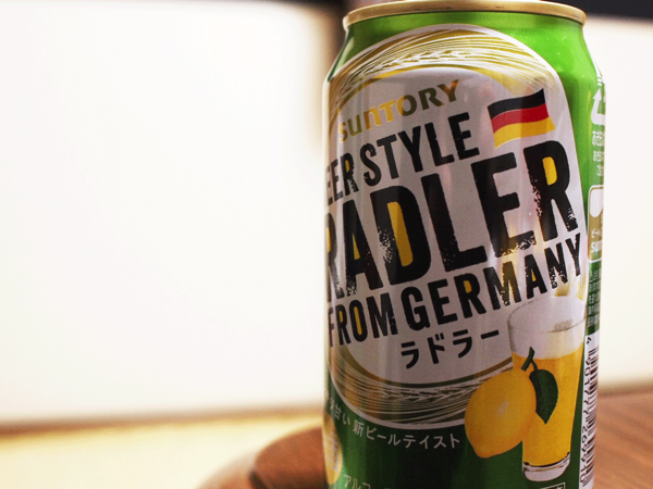 レモンビールの缶ビール