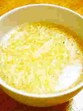 ふわふわ食感のたまごスープ
