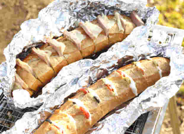 フランスパンのホットサンド