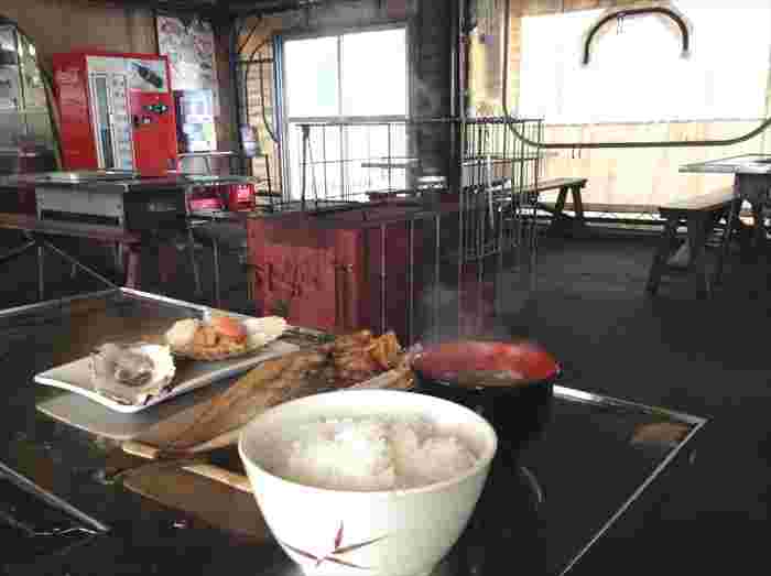 阿部商店仮設テント内