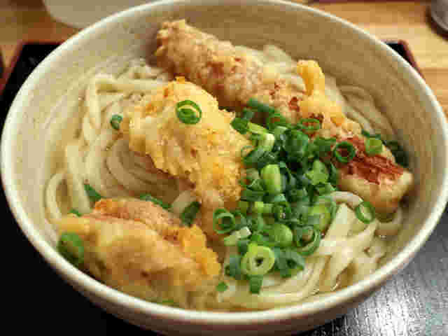 おにやんまのとり天ちくわうどん