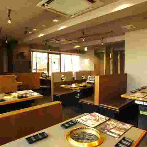 いちばんの店内