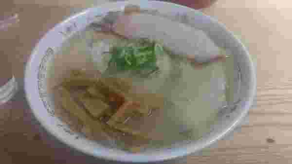 やさしそうなラーメン