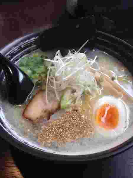 白いラーメン