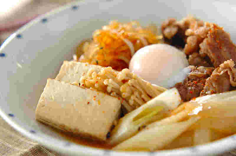 温玉のせ肉豆腐