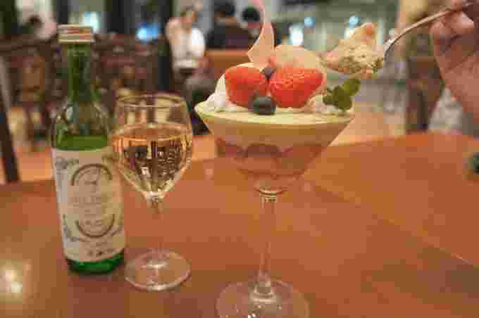 パフェとお酒