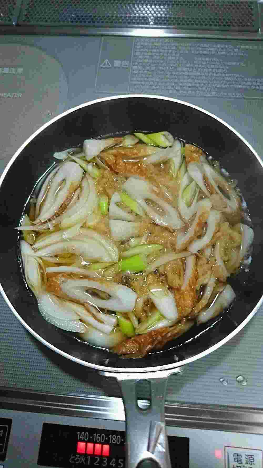 煮込んでいる具材