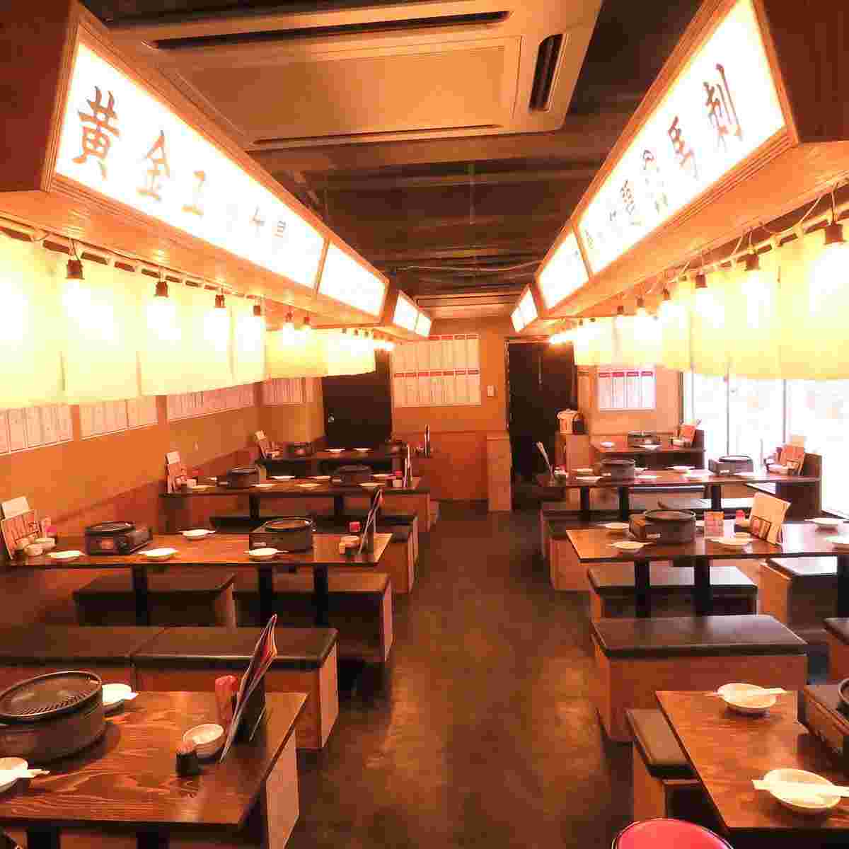 生肉流通センター納屋橋店の内装