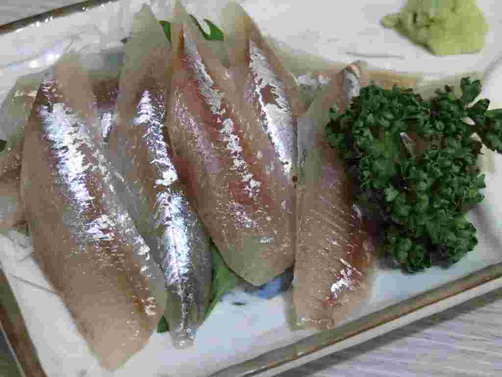 ししゃも刺身