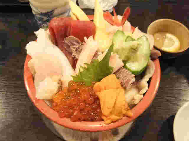特上生ちらし