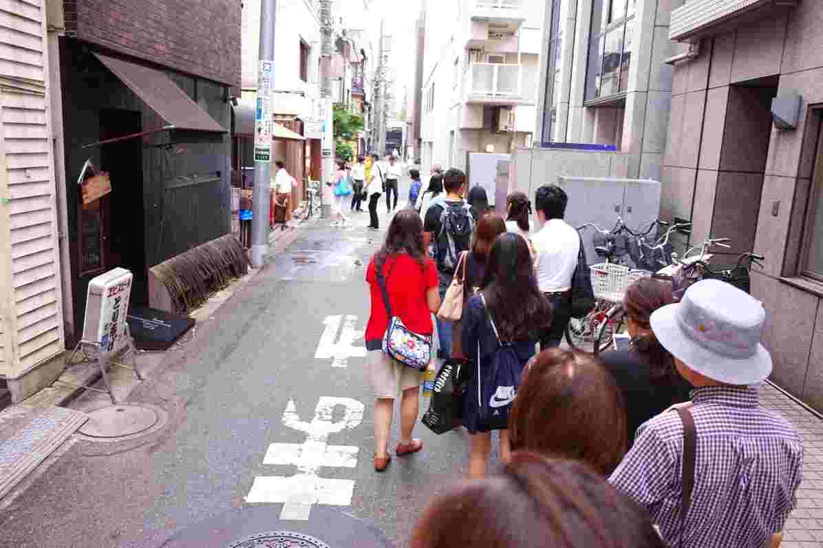 平日でも２時間待ち
