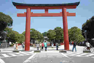 鶴岡八幡宮