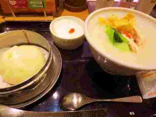 粥餐庁の朝がゆ