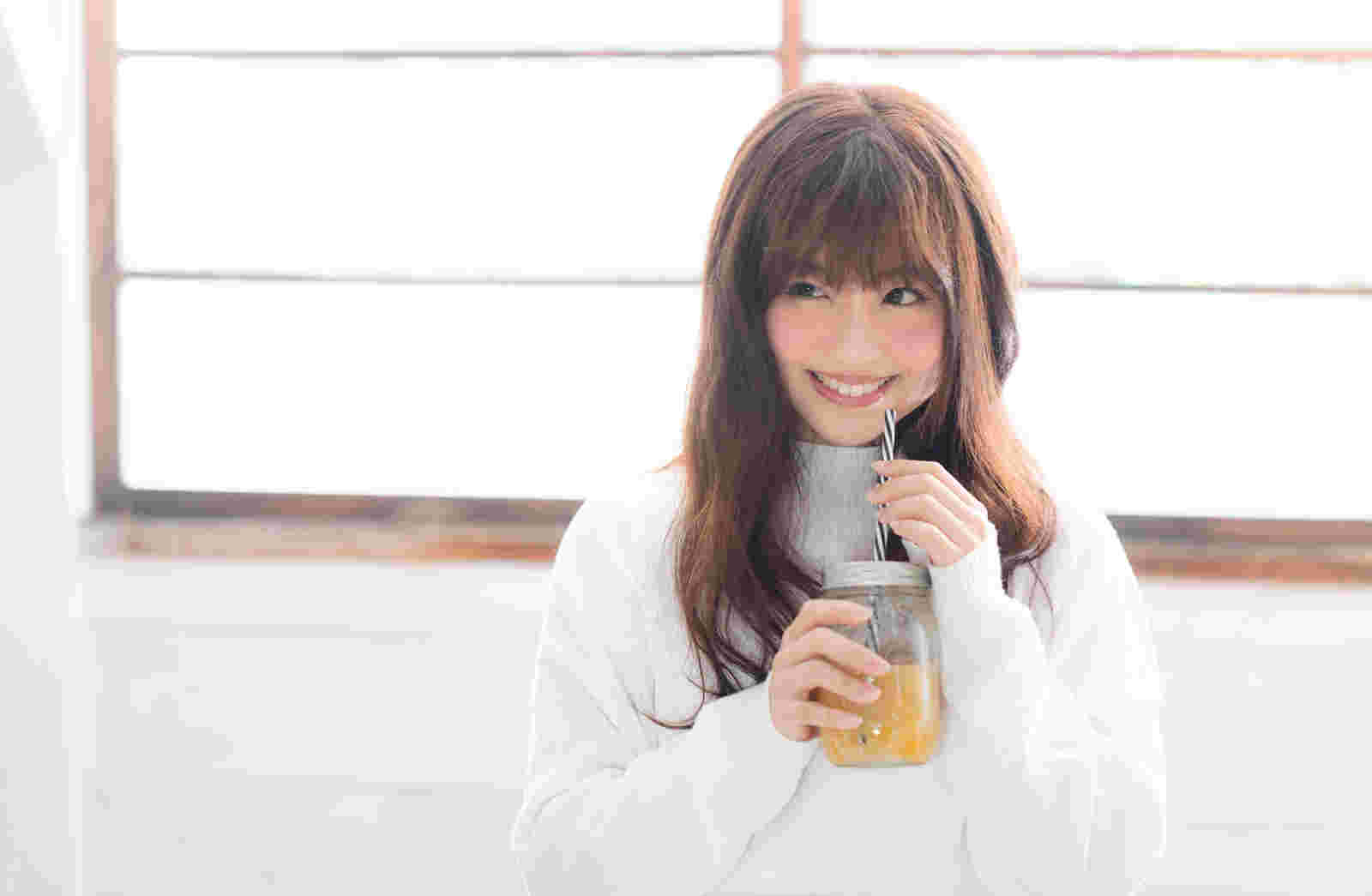 うれしそうに飲んでいる