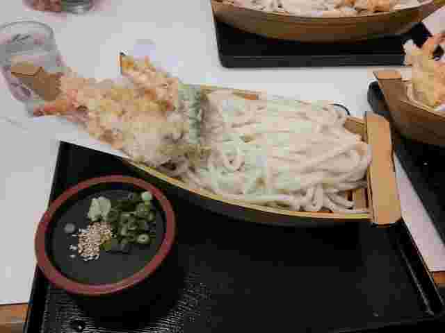 よこた 手打うどん店 - 天ざるうどん