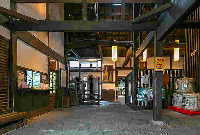 月桂冠大倉記念館の館内
