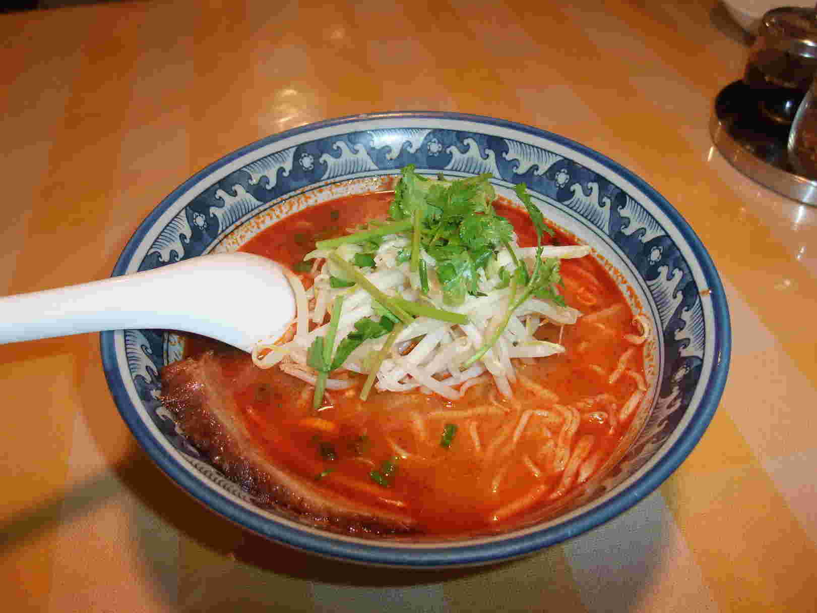 トムヤムラーメン(730円～)
