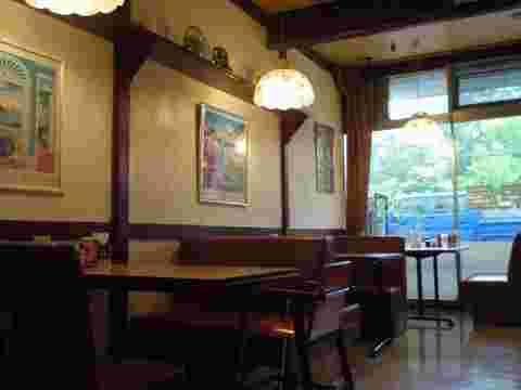 レトロな雰囲気の店内