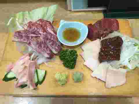 けんぞうの馬肉