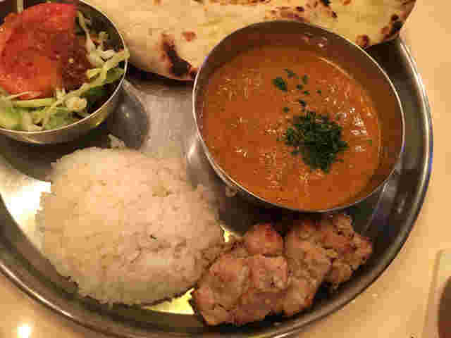 bistroひつじやの卵カレー
