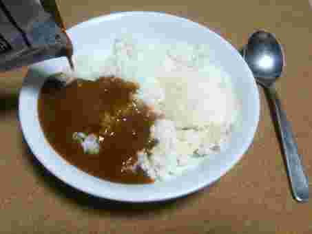 レトルトカレー