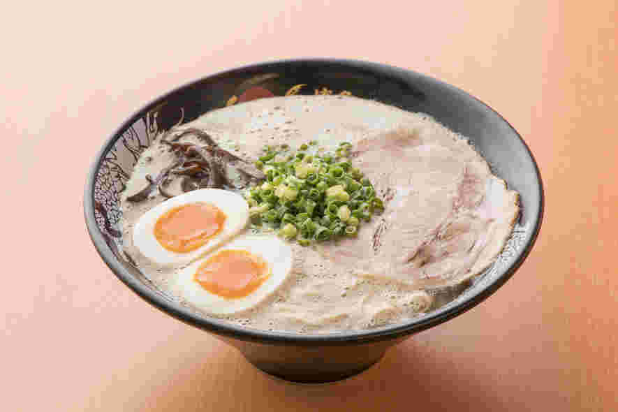 「博多一幸舎・総本店」ラーメン
