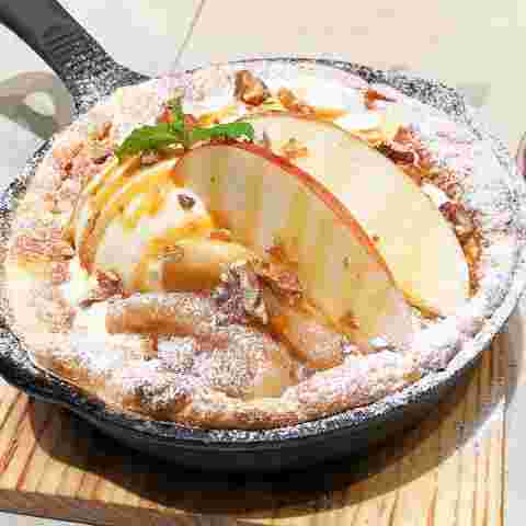 コーデュロイカフェ KITTE博多店のパンケーキ