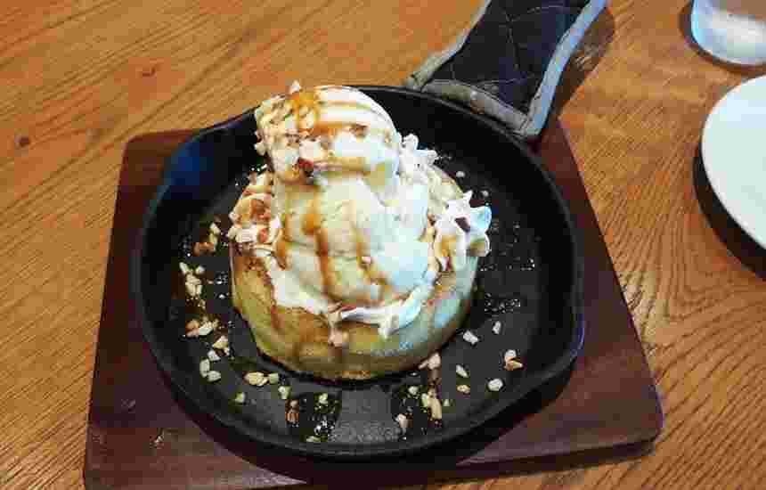 つづりCafe 博多マルイ店のパンケーキ