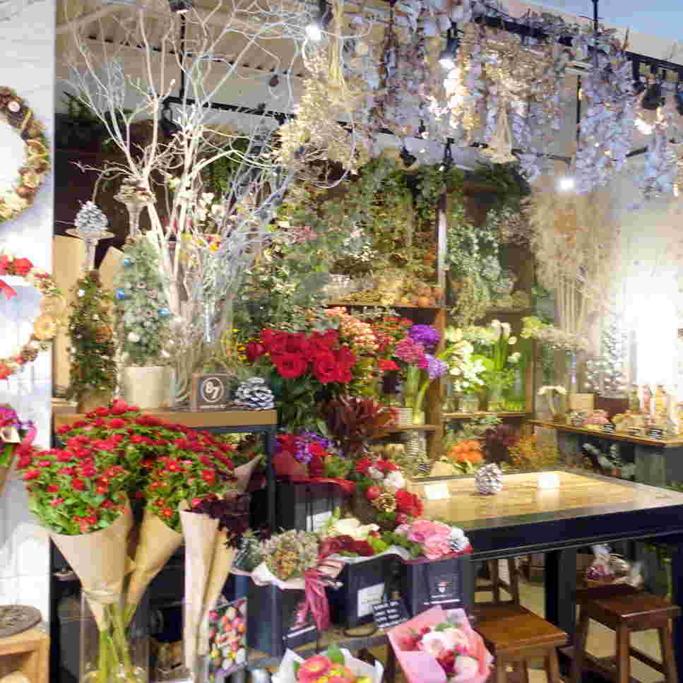 「エッセンス・カフェ」店内