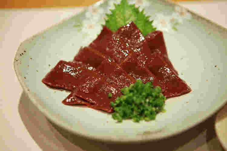 馬肉のレバ刺し
