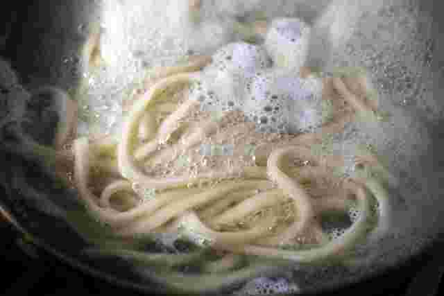 茹でうどん