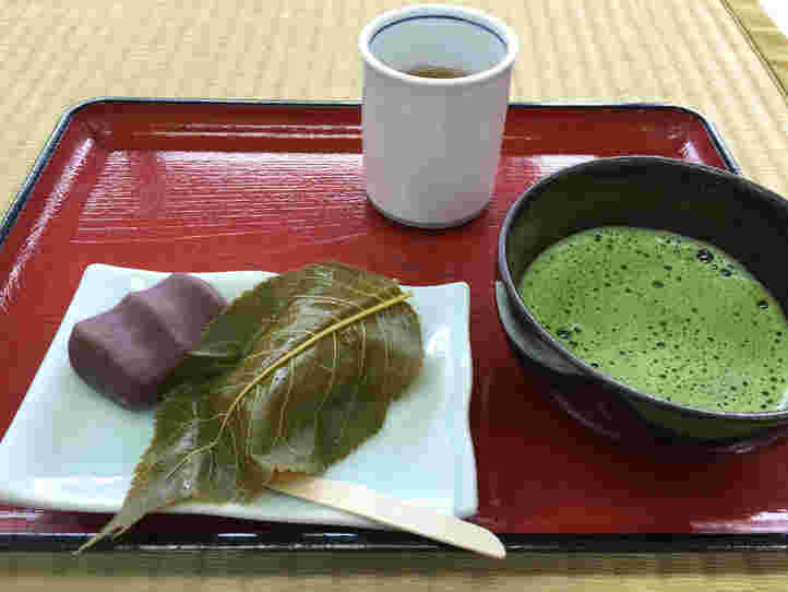 「琴きき茶屋」お菓子