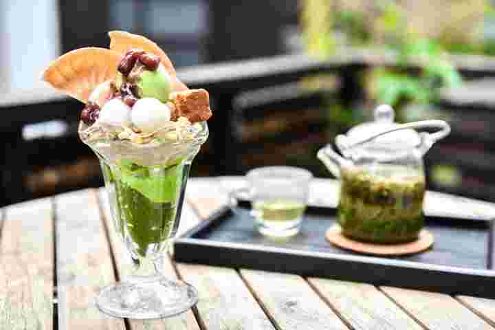 お茶香る茶寮の和パフェ