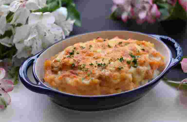 肉じゃがドリア