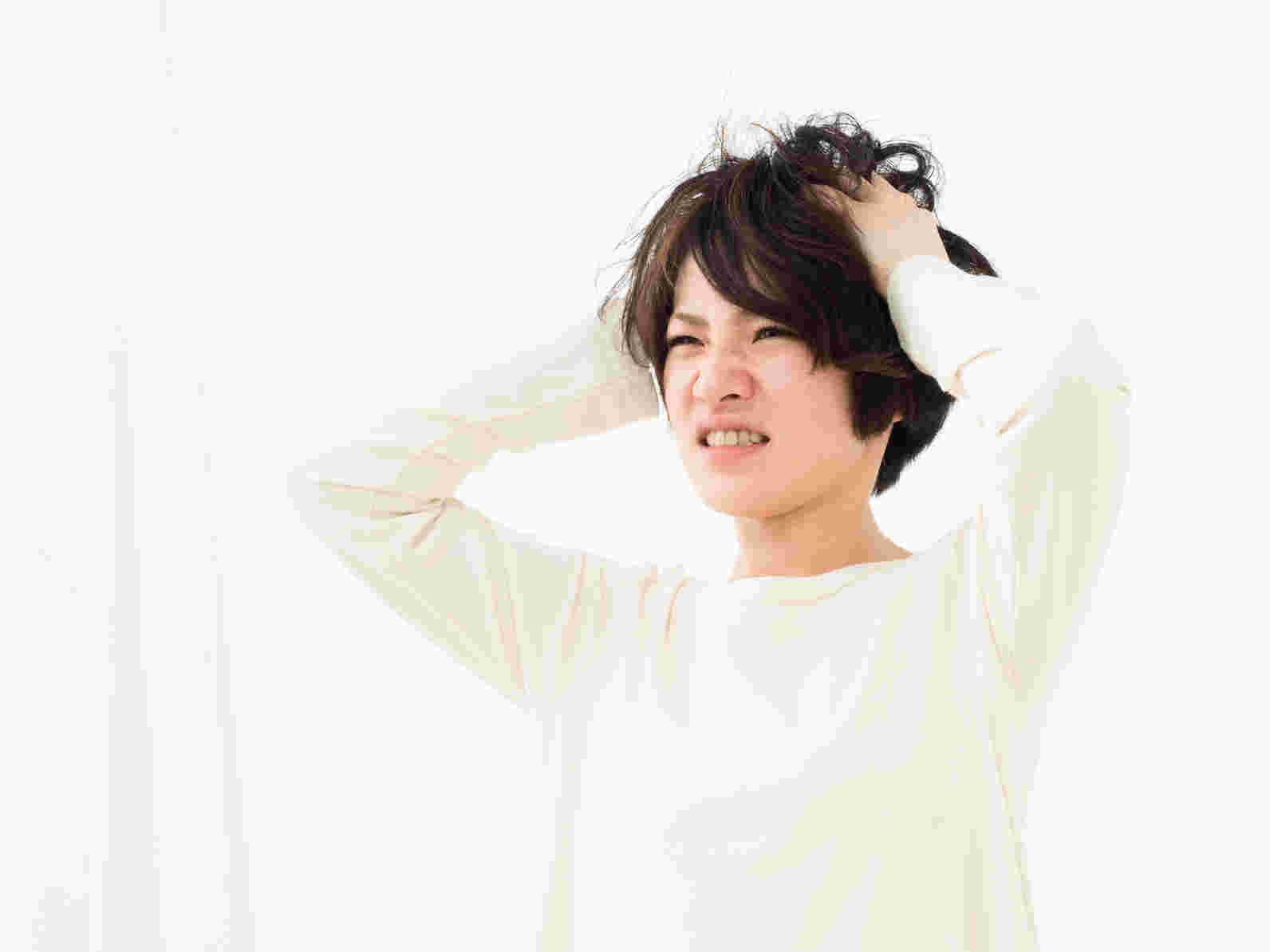 ストレスに悩む女性